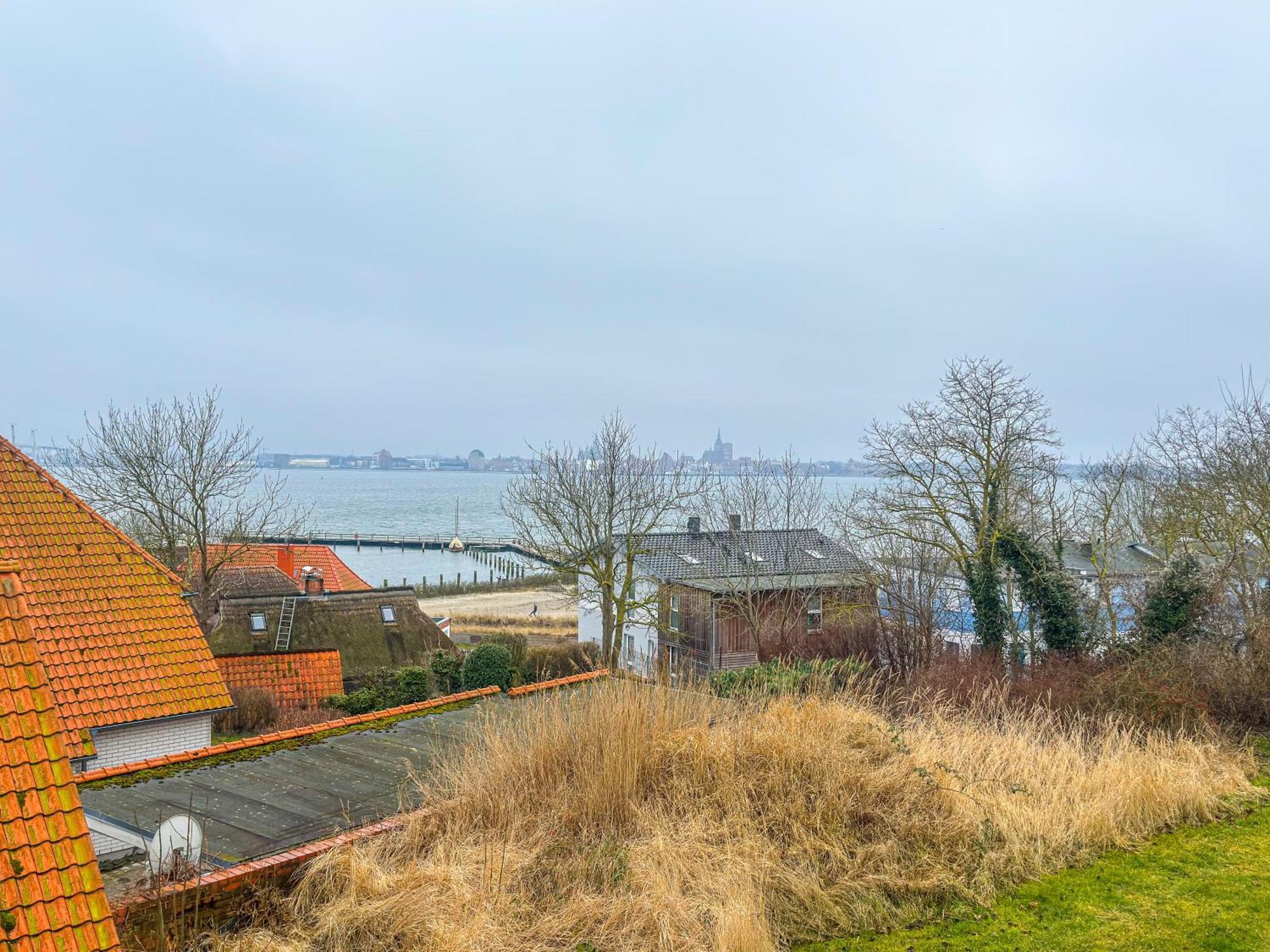 Ferienwohnung Sundueberblick - 150 Meter Zum Strand Altefähr Esterno foto